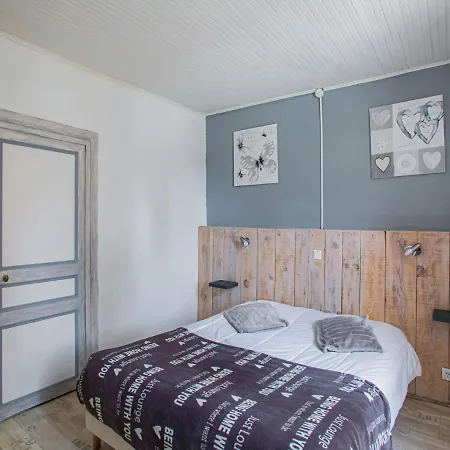Holiday home Elegant Near Les Eyzies De Tayac
