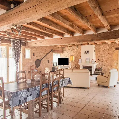 Elegant Near Les Eyzies De Tayac Holiday home Meyrals