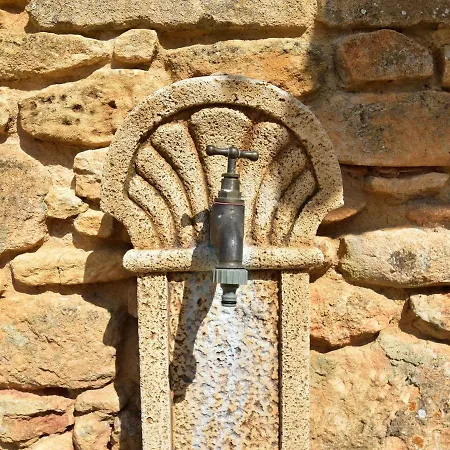 Holiday home Elegant Near Les Eyzies De Tayac Meyrals